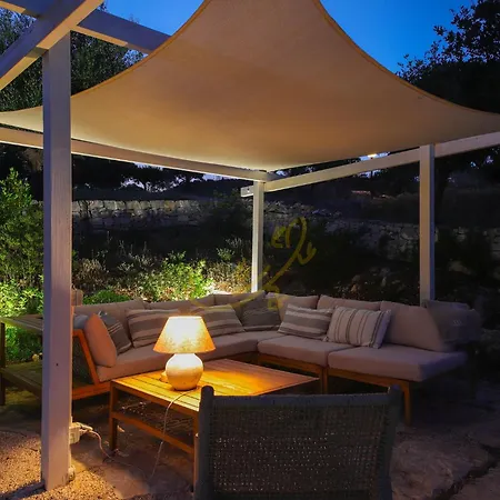Td Trulli Altura With Pool Stunning Sunsets Martina Franca